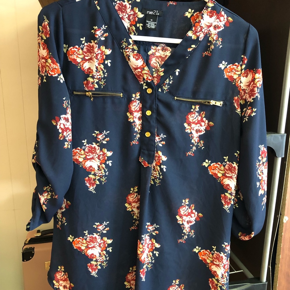 Rue21 Navy and Maroon Blouse